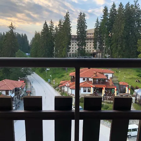 Апартамент “Панорама” Пампорово Apartment *